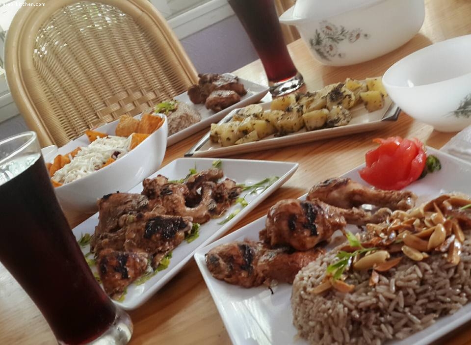 دجاج تندوري، رز مبهر، بطاطا مشوية بالاعشاب، سلطة دريتوس ♡